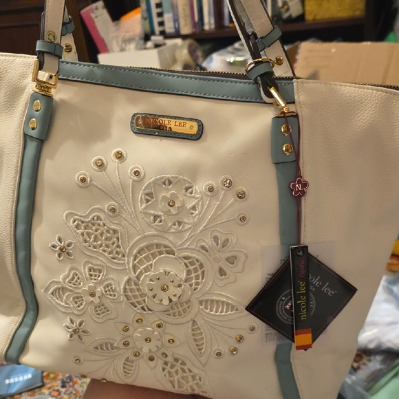 Nicole Lee White and Light Blue Embroidered Tote - Picture 7 of 10